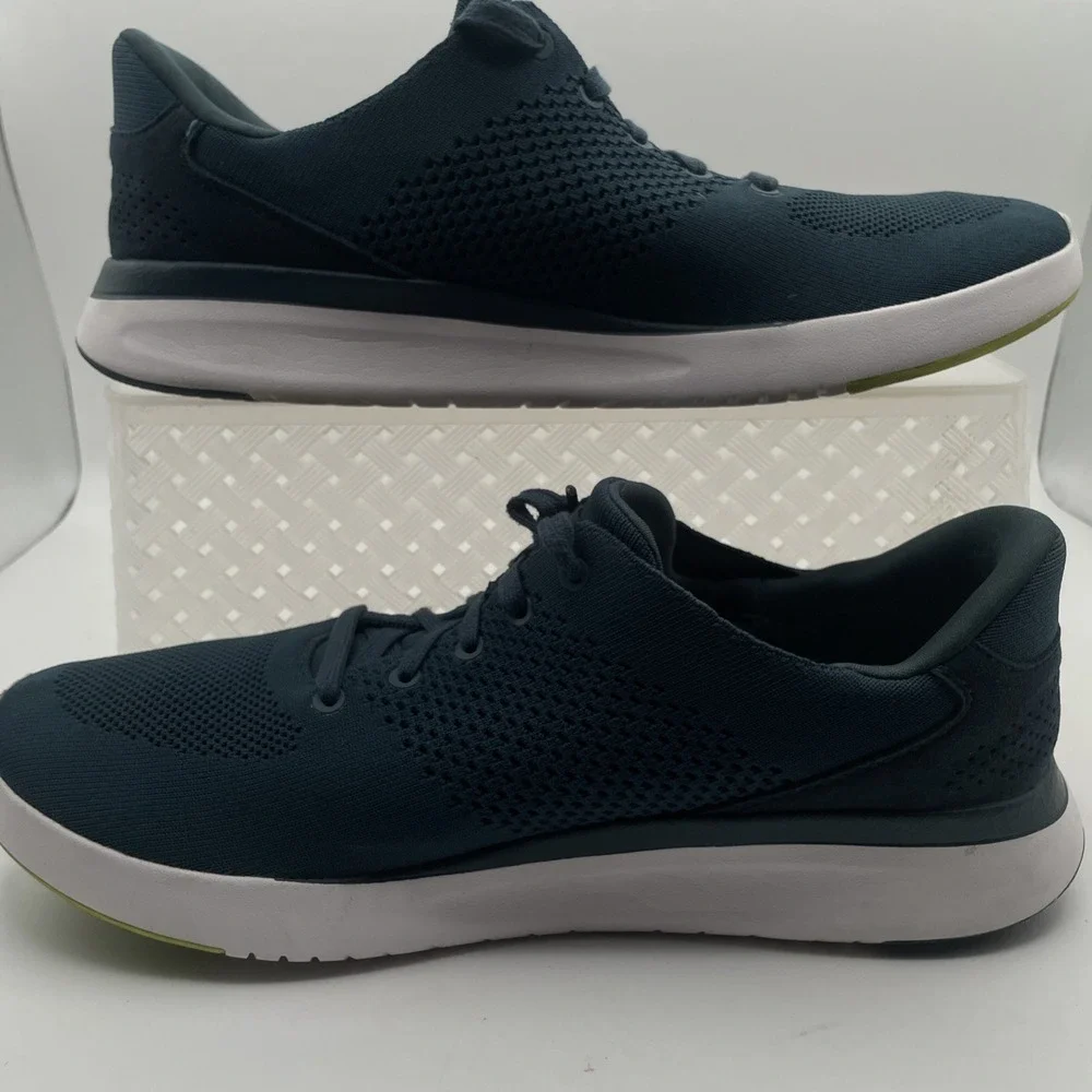 Kizik Madrid Eco-Knit Shoes Mens Size 12 Blue White Hands Free‎ Slip On Sneakers